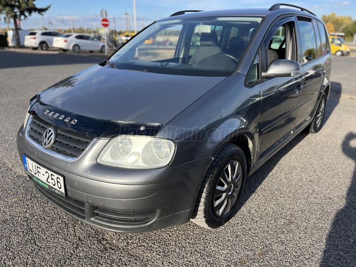VOLKSWAGEN TOURAN 1.9 PD TDi Conceptline