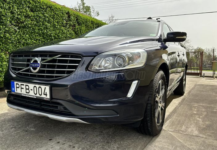VOLVO XC60 2.4 D [D4] Summum Geartronic