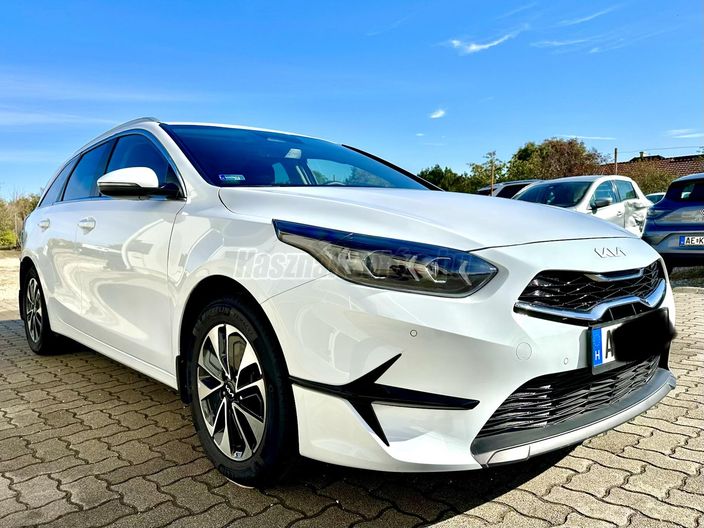 KIA CEE'D Ceed SW 1.5 T-GDI Gold