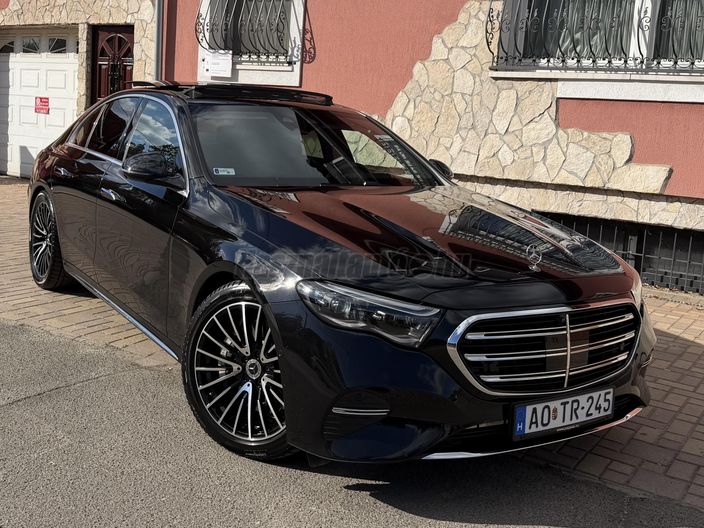 MERCEDES-BENZ E 220 d 4Matic 9G-TRONIC Mild hybrid drive