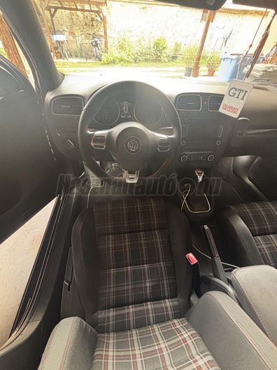 VOLKSWAGEN GOLF VI 2.0 TSI GTI