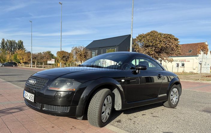 AUDI TT Coupe 1.8 T