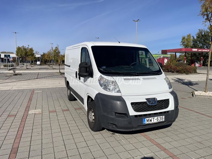 PEUGEOT BOXER 2.2 HDi 300 FT L1H1