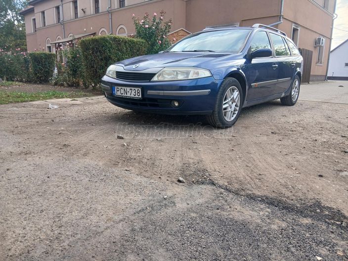 RENAULT LAGUNA 1.8 Authentique