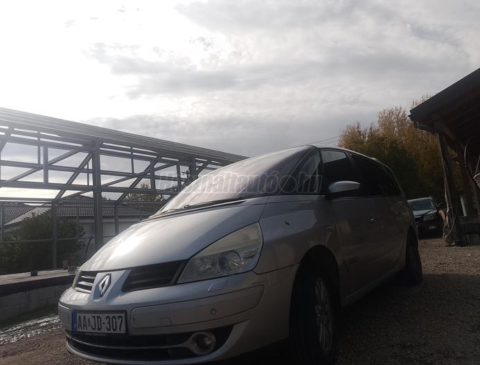 RENAULT ESPACE 2.0 dCi Privilege DPF