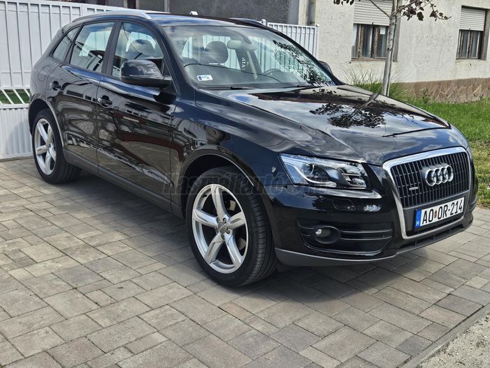AUDI Q5 2.0 TDI DPF quattro EU5