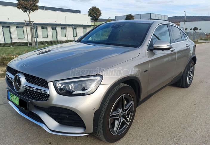 MERCEDES-BENZ GLC 300 de 4Matic 9G-TRONIC Plug-in hybrid