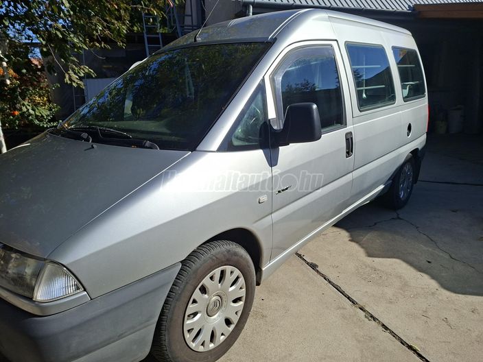 CITROEN JUMPY 2.0 HDi Confort (üvegezett)