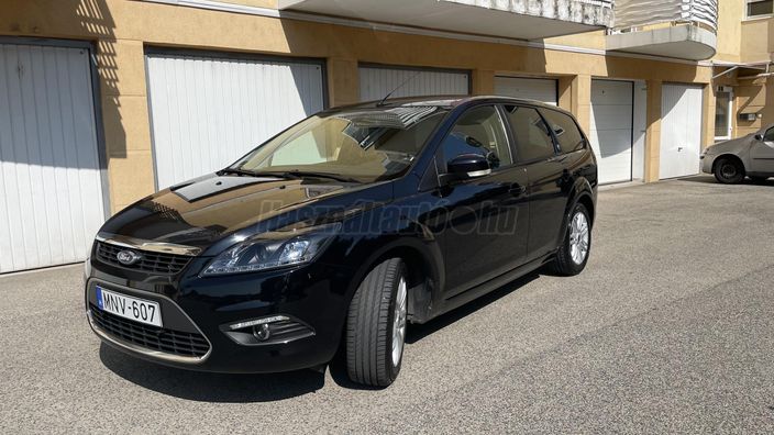 FORD FOCUS 1.6 TDCi Ghia DPF