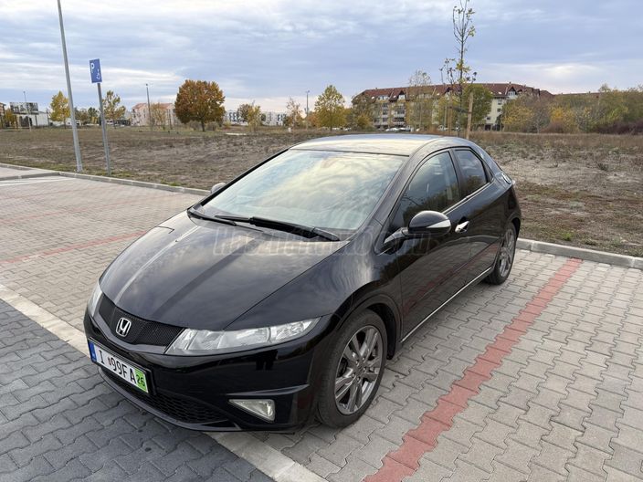 HONDA CIVIC 1.8 Sport