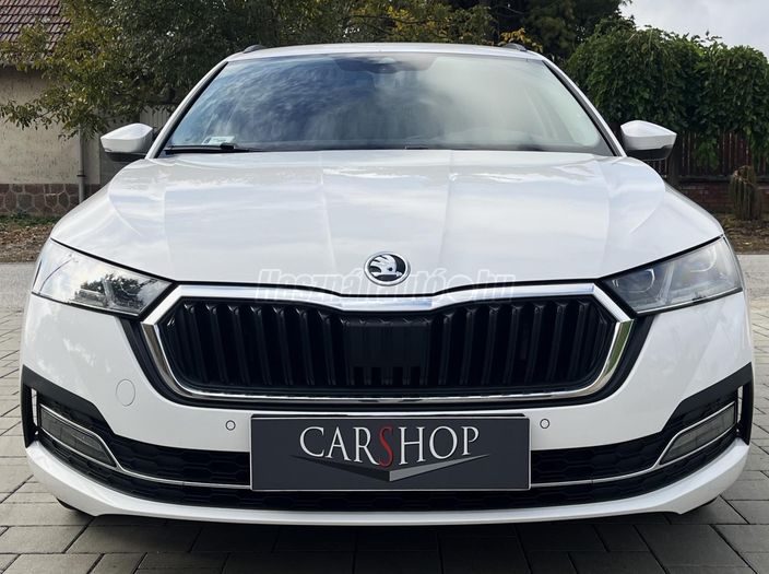SKODA OCTAVIA Combi 2.0 TDI SCR Style DSG