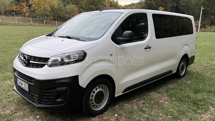 OPEL VIVARO 2.0 D Combi L (9 személyes )