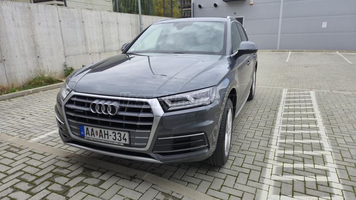 AUDI Q5 2.0 TDI Sport quattro S-tronic