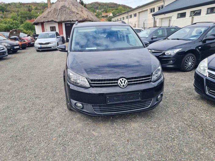 VOLKSWAGEN TOURAN 1.6 CR TDI Comfortline [7 személy]