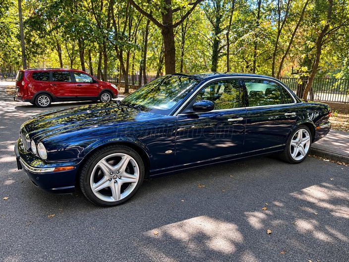 JAGUAR XJ XJ6 2.7 D Executive LWB (Automata)