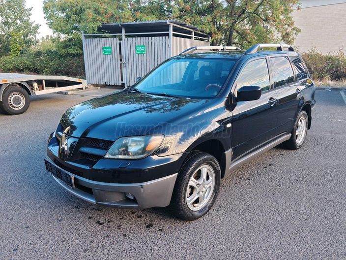 MITSUBISHI OUTLANDER 2.0 Sport 4WD
