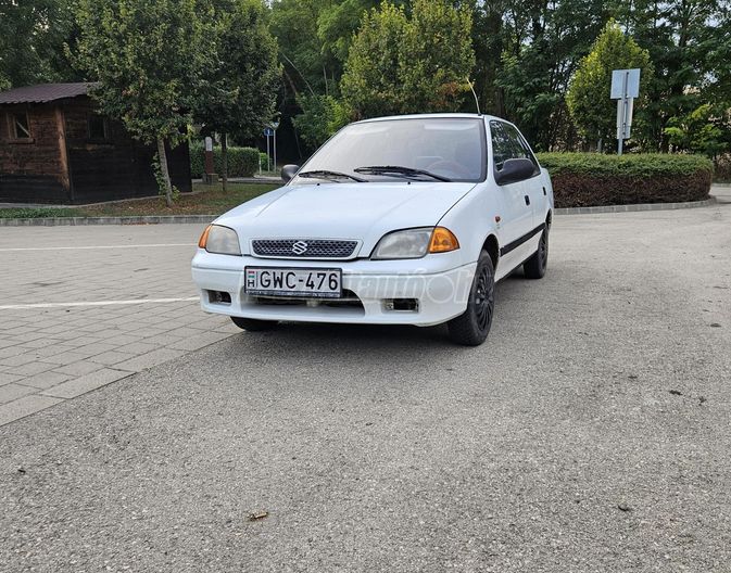 SUZUKI SWIFT Sedan 1.3 GLX