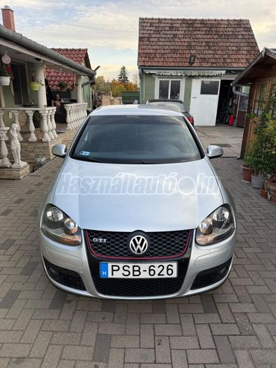 VOLKSWAGEN GOLF V 2.0 TFSI GTI