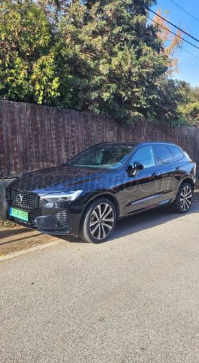 VOLVO XC60 2.0 [T8] Ultra Dark AWD Geartronic