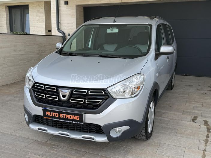 DACIA LODGY 1.6 SCe Stepway (7 személyes )