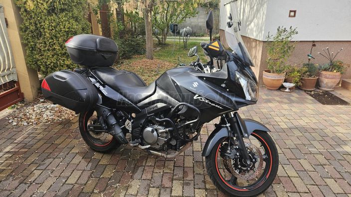 SUZUKI DL 650