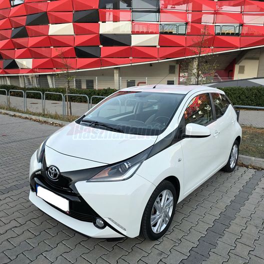 TOYOTA AYGO 1.0 x-play+touch x-shift (Automata)