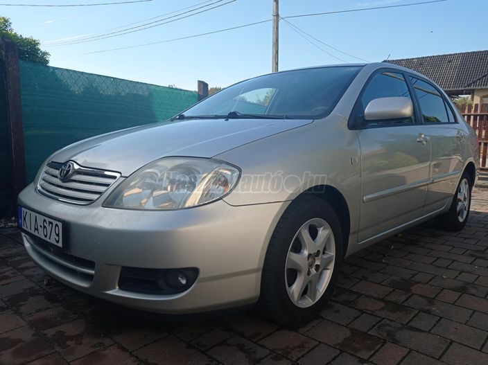 TOYOTA COROLLA Sedan 1.4 Terra Ice