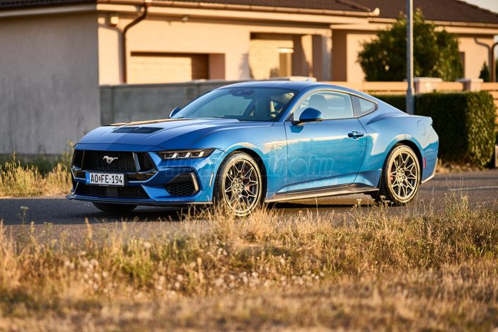 FORD MUSTANG Fastback GT 5.0 Ti-VCT (Automata)