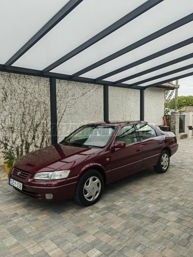 TOYOTA CAMRY 2.2 GL (Automata)