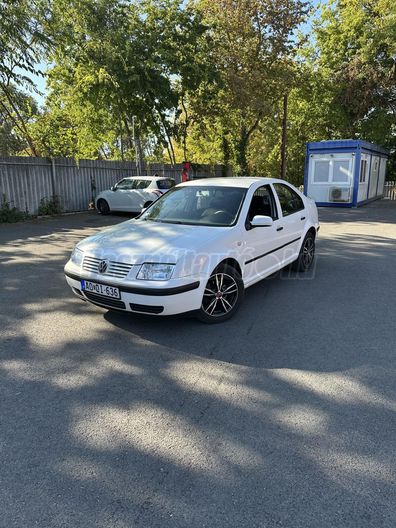 VOLKSWAGEN BORA 1.6
