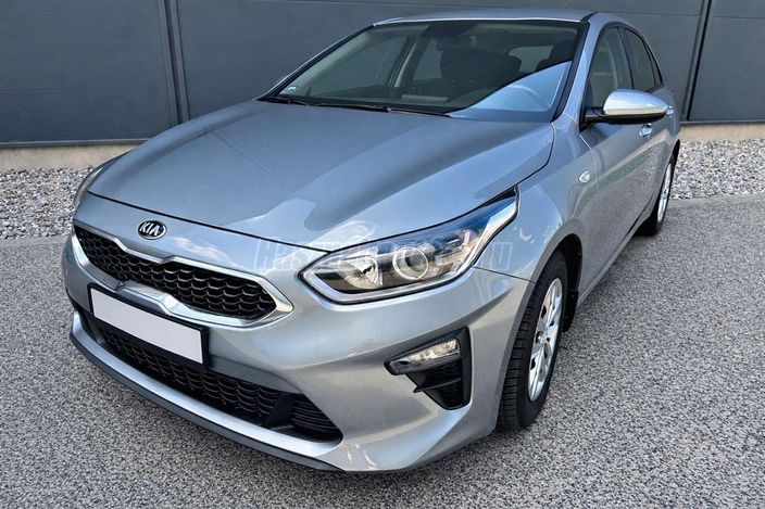 KIA CEE'D Ceed 1.0 T-GDI Silver