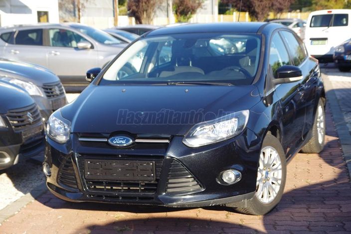 FORD FOCUS 1.6 Ti-VCT Titanium