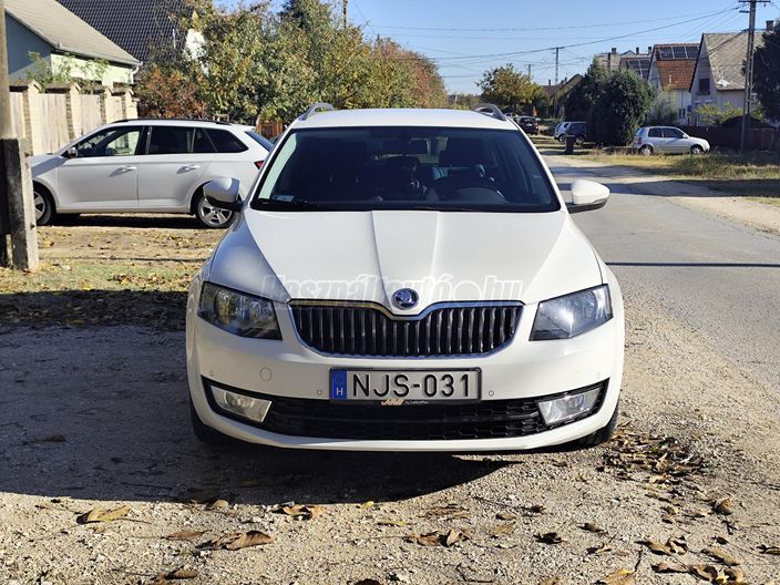 SKODA OCTAVIA Combi 1.4 TSI Style