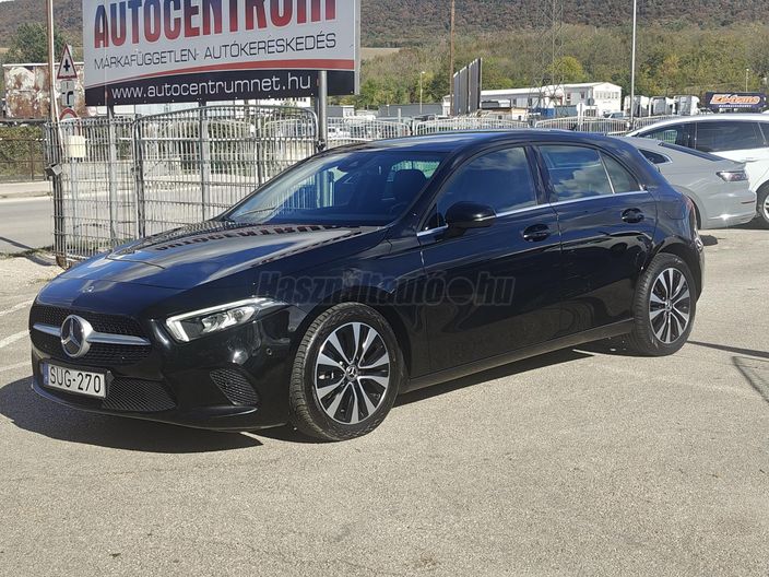 MERCEDES-BENZ A 180 Style 7G-DCT