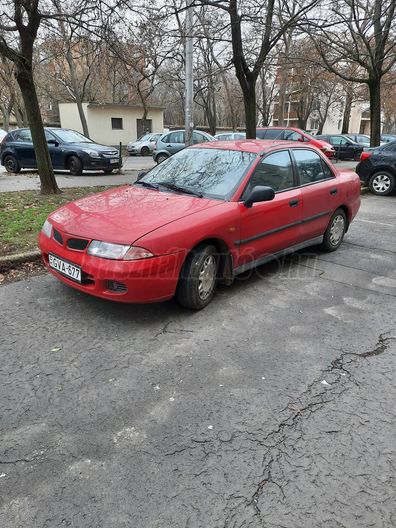 MITSUBISHI CARISMA 1.6 GLX Cool Edition