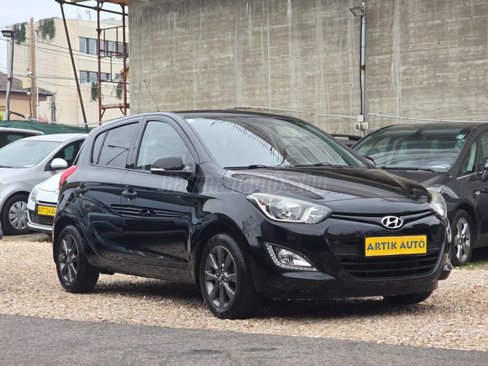 HYUNDAI I20 1.25 Life AC