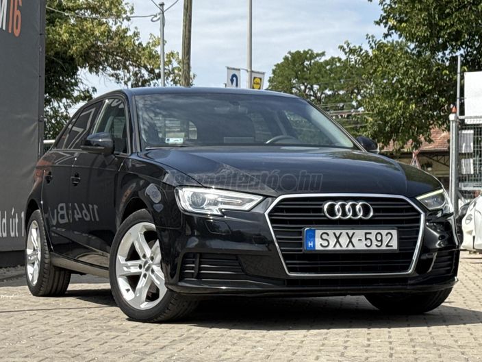 AUDI A3 Sportback 1.6 TDI Basis