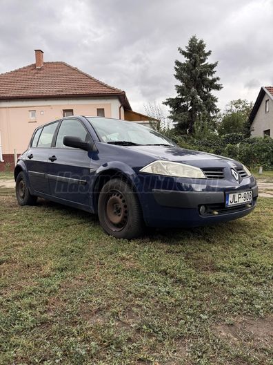 RENAULT MEGANE 1.4 Authentique