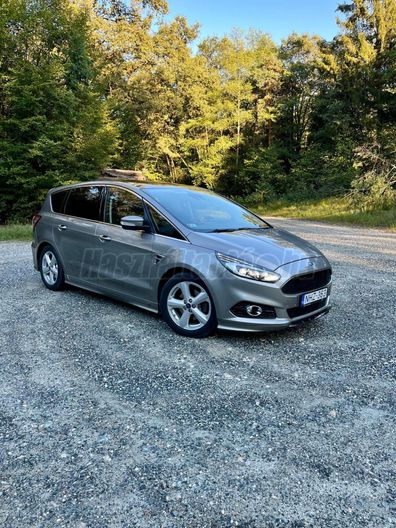 FORD S-MAX 2.0 TDCi Titanium [7 személy]