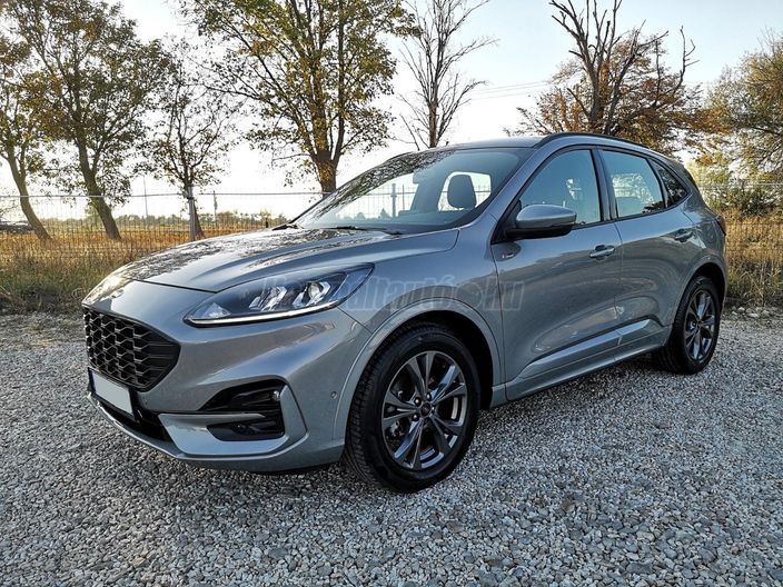 FORD KUGA 2.5 FHEV ST-Line CVT