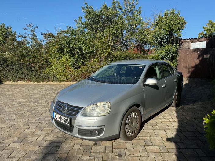 VOLKSWAGEN JETTA V 1.9 PD TDI Trendline