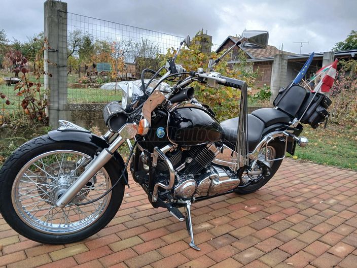 YAMAHA XVS 650 DRAG STAR