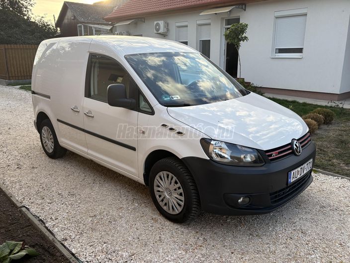 VOLKSWAGEN CADDY 1.6 CR TDI First BlueMotion
