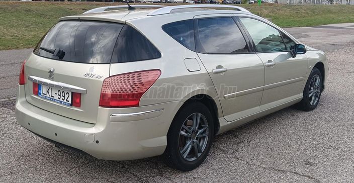 PEUGEOT 407 SW 2.0 HDi Premium