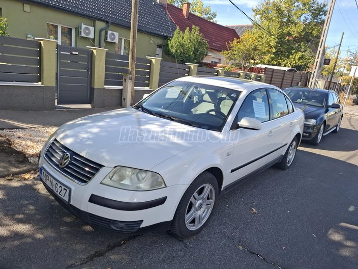 VOLKSWAGEN PASSAT V