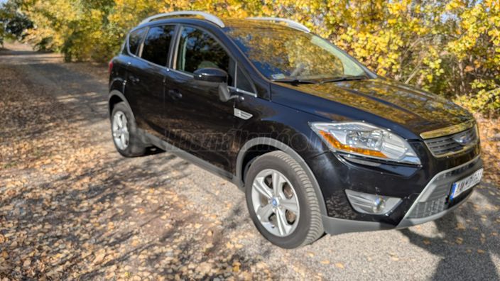 FORD KUGA 2.0 TDCi Titanium