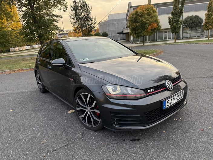 VOLKSWAGEN GOLF VII 2.0 TSI BMT GTI DSG