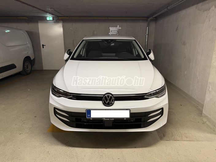 VOLKSWAGEN GOLF VIII 1.5 eTSI Prime DSG