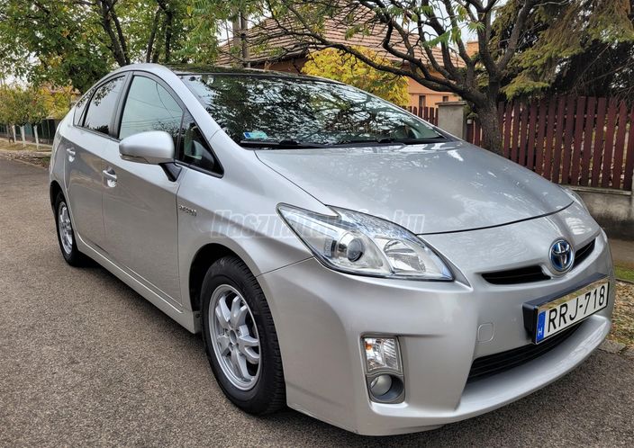 TOYOTA PRIUS 1.8 HSD Sol (Automata)