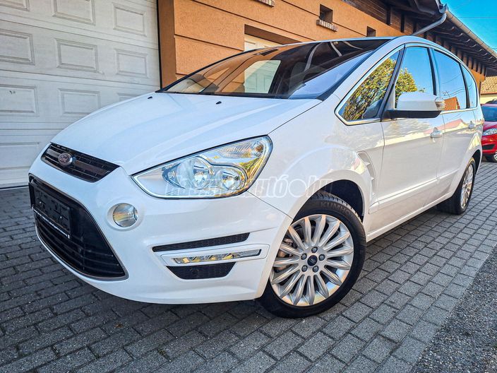 FORD S-MAX 2.0 TDCi Titanium